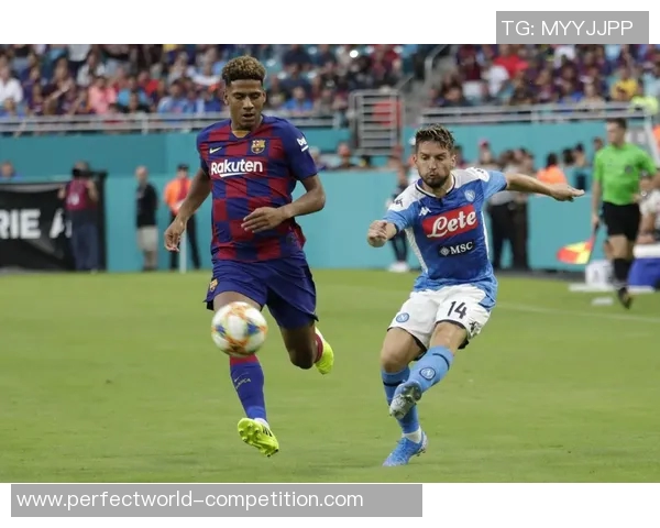 德甲激战巴萨与AC米兰战成平局精彩瞬间引发全场热烈反响