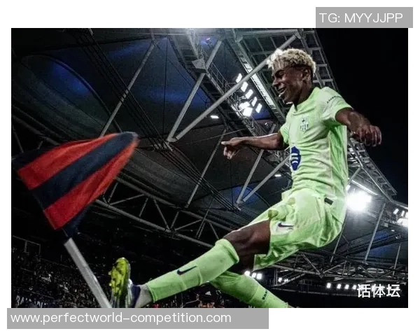 中超精彩对决多特蒙德绝杀巴萨引发争议判罚全场沸腾